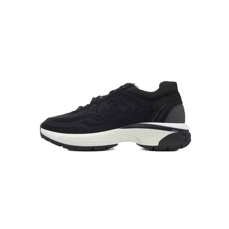 Chanel CC Logo Sneaker Black G45077 B16748 94305